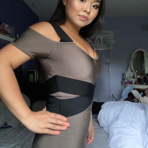 Marciano Contouring Bandage Dress Size M - Picture 3 of 4